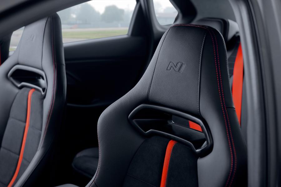 Интерьер Hyundai i30 N Project C (PD) 2019 года  (WW) (фото 11 из 32)